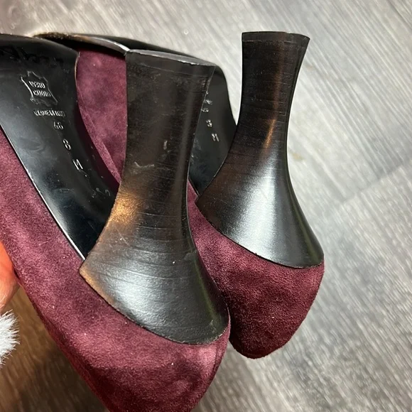 Via Spiga Suede Heel - Picture 9 of 11